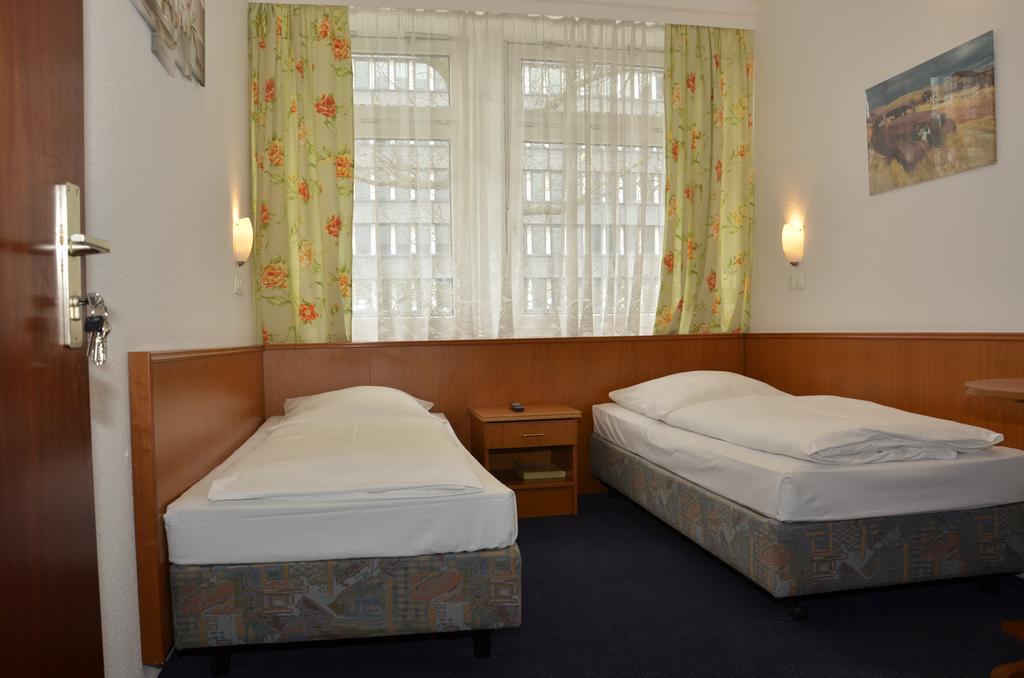 Itm Hotel Oase Hamburg Pokój zdjęcie