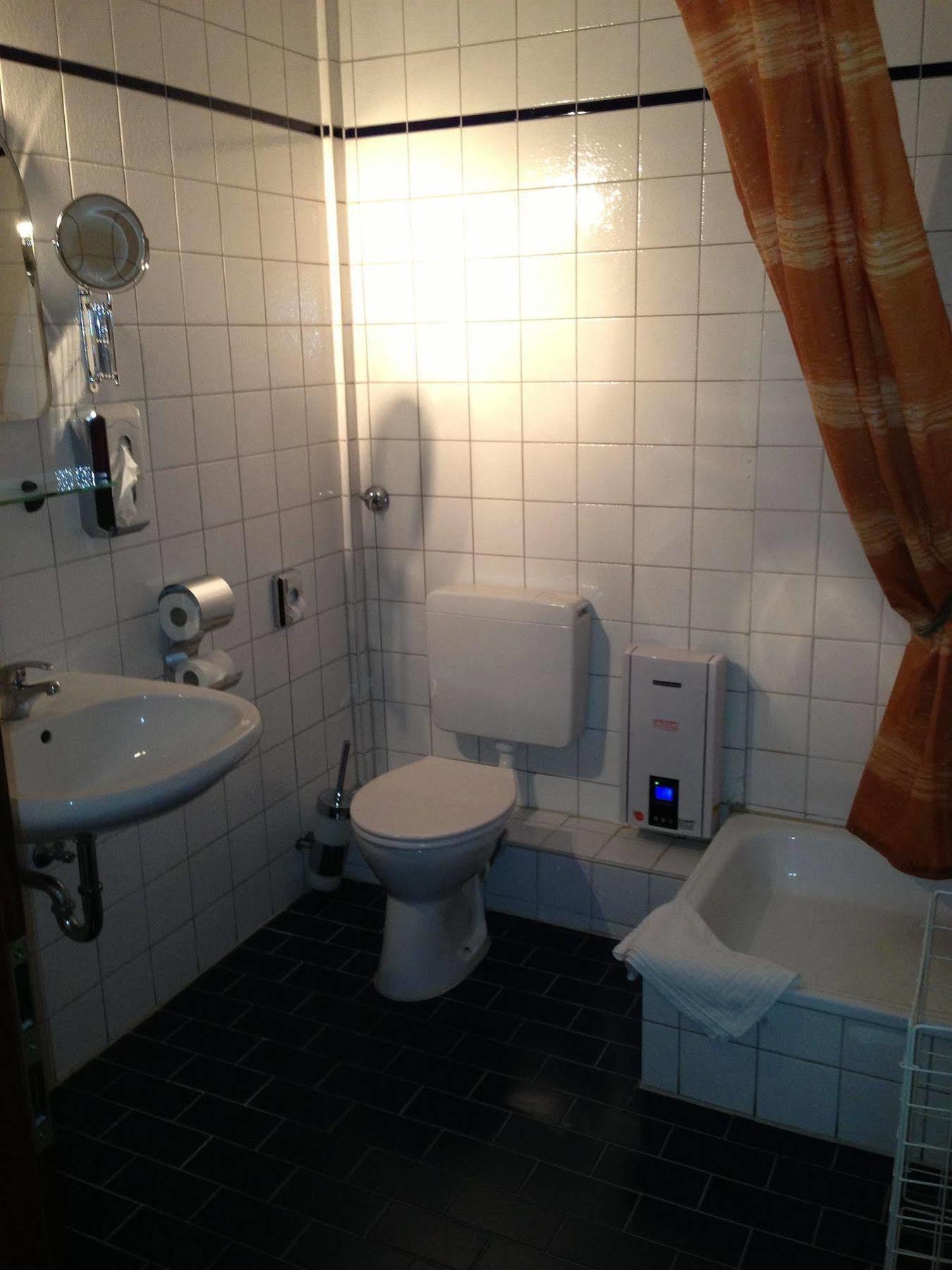 Itm Hotel Oase Hamburg Zewnętrze zdjęcie