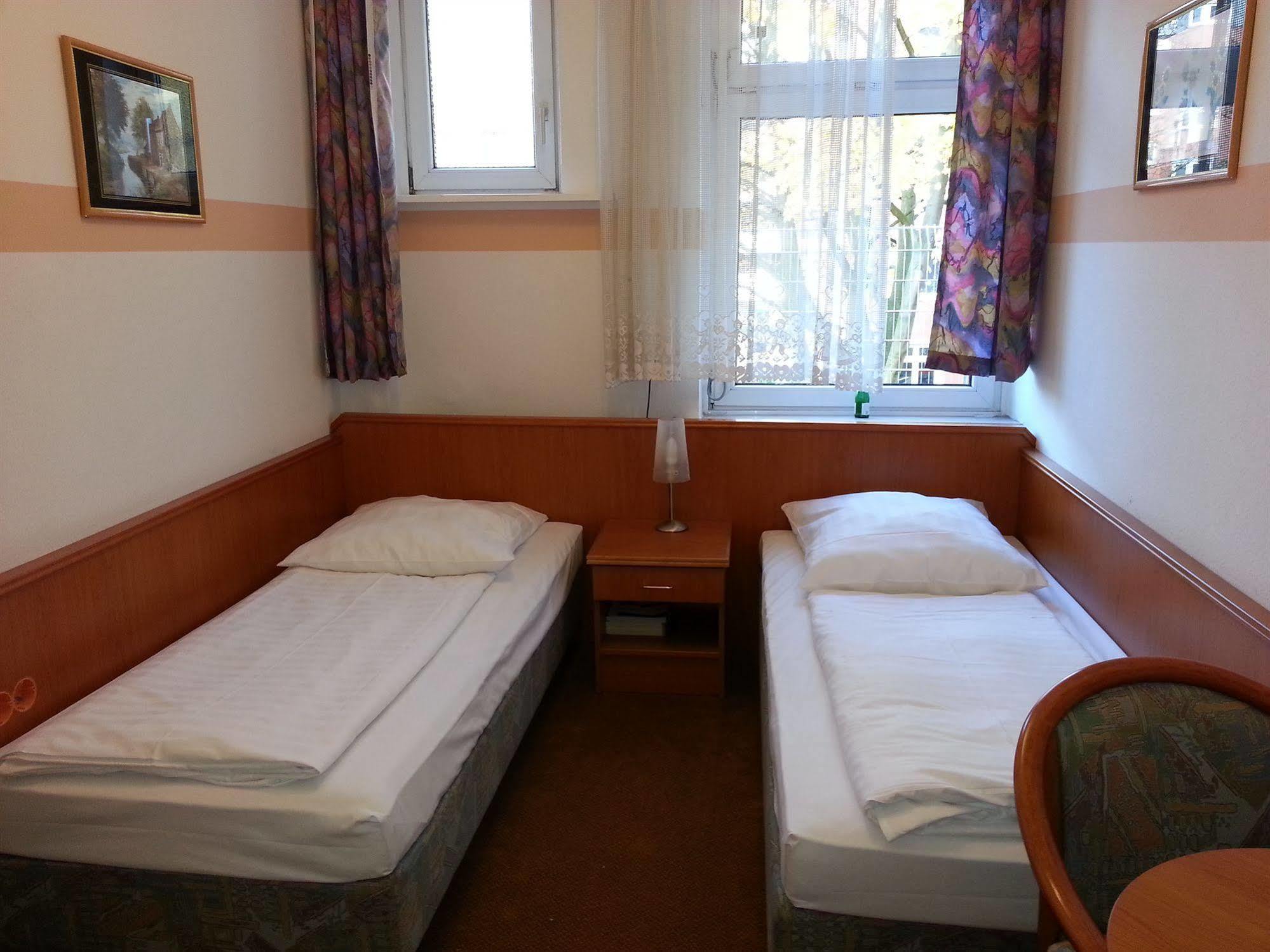 Itm Hotel Oase Hamburg Zewnętrze zdjęcie